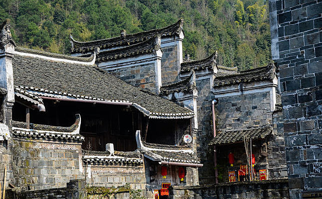 ���ϹŴ����