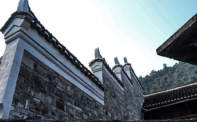 ����ʱ����ͷǽ