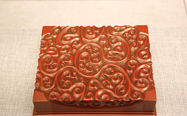 �ձ�����Ȫӿ�����