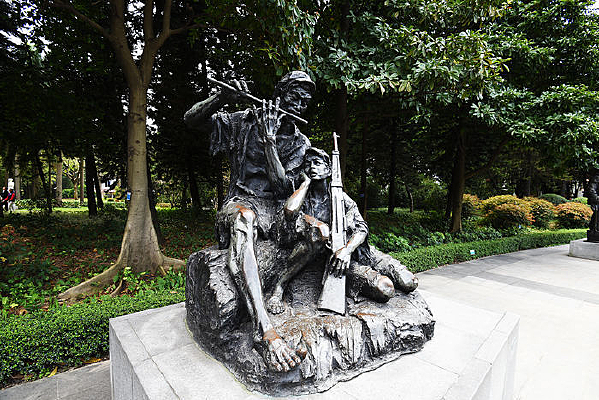 ����·�ϵ�СϢ