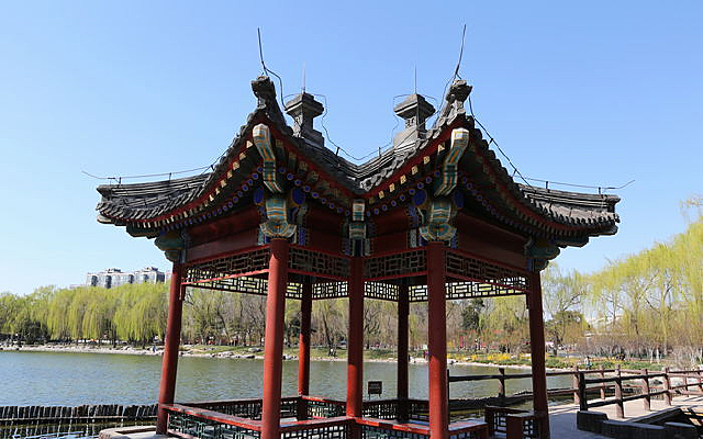 ��Ȼͤ��԰��˫��ͤ