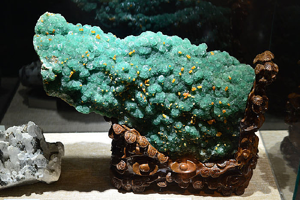 өʯ�ͷ���ʯ��Ʒչ��