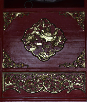 �����ֽ�ľ����