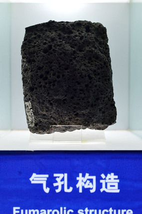 ���׹���