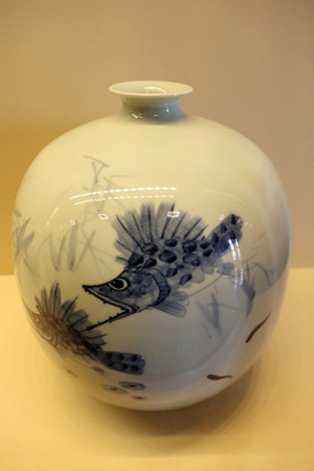 �ִ�����ͼ�໨��ƿ