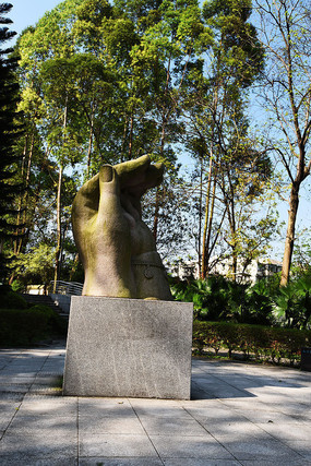 �ǻ�����