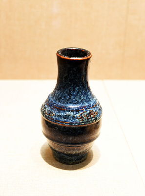 ʯ��Ҥ�����������ƿ