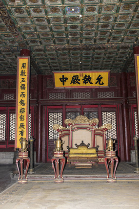 �ʹ��ڲ�����