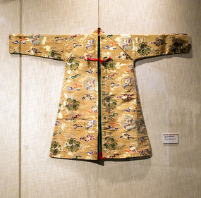 ��˿֯��ͨ��Խ���