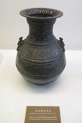 ս��ǰ��Ƕ���������