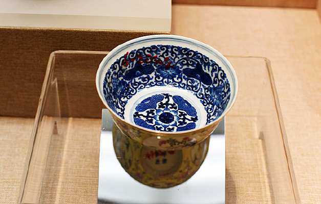 �������Ҥ�໨�۲�����̩����