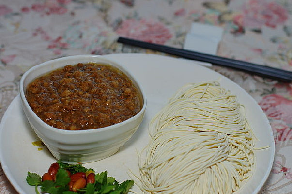 ��ը����