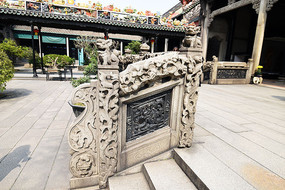 ����ʯʨ����