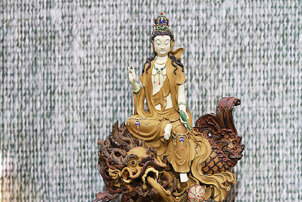 ��ʨ������