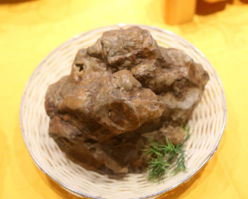 ��ʯ��Ѭ��