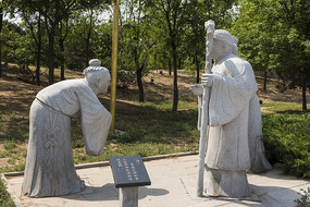 �𾴸�ĸ����