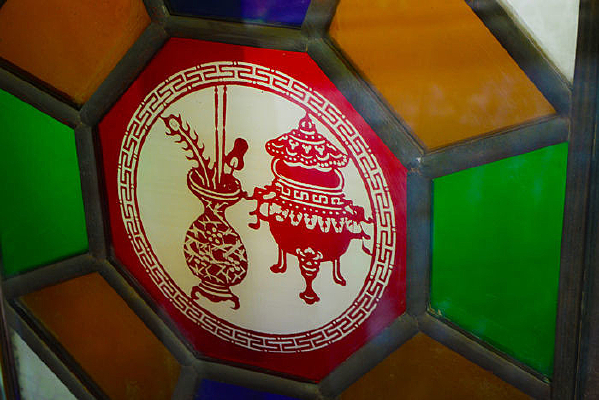 ��������