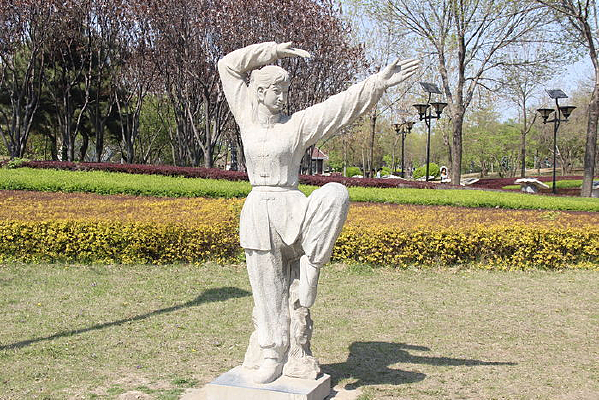 ����С��