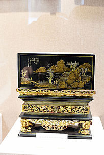 ����������