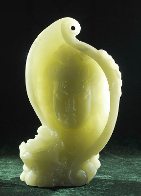 �������ʯ����͸����ʯ�ڼ�