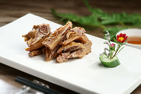 ��±����