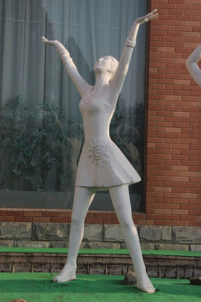 ���캣�������Ů��