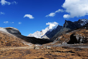 �����Ƕ�ɽˮ����