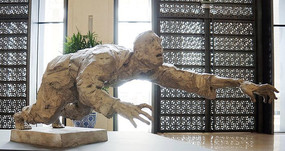 ��������