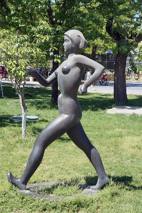 �����˶�Ա����