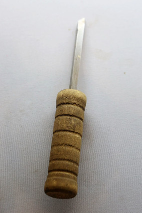 �������񹤾�ľ����