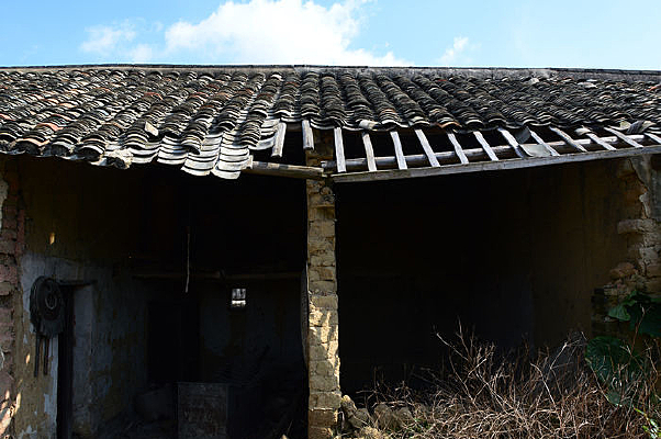 �ƾ��Ϸ���