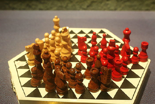 ���˹�������