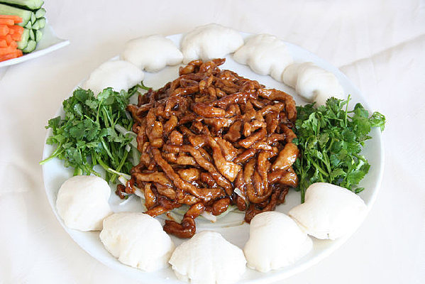 ������˿