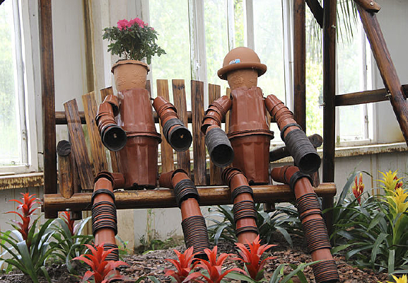 ����԰��������