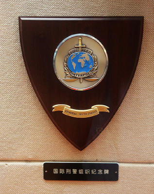 �����̾���֯������