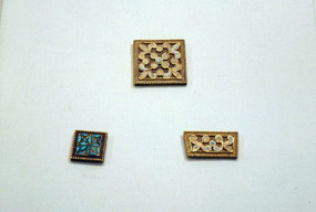 ��Ƕ��ʯ������