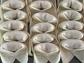 ��ɫС�Գ���