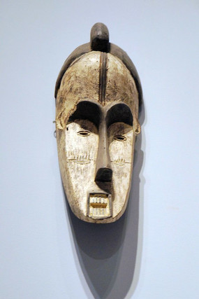 ����С�۰����