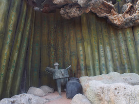 �������