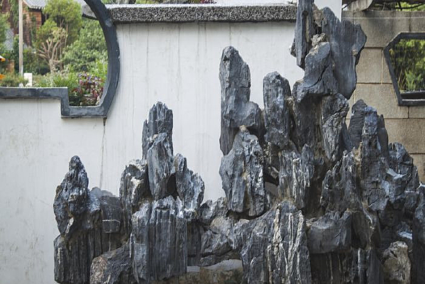 ��԰��ļ�ɽ