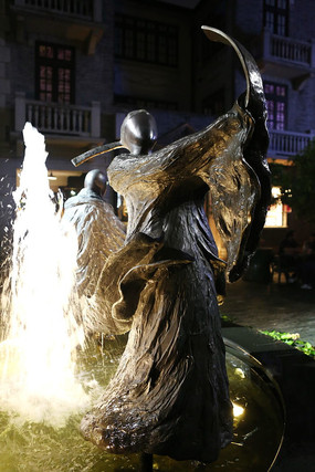 ͭ��ִ��Ůʿ����