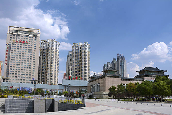 ����ʡ��