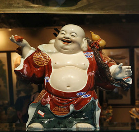 ��ɫ�ɵ���Ц�ں��е���