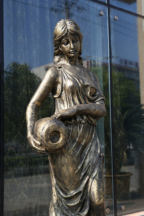 ͭ��ƿŮ������