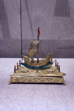 ��˿���ľ�̨