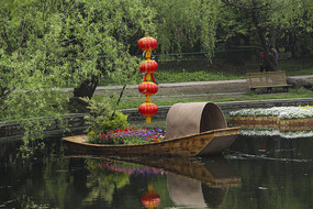 ����С��