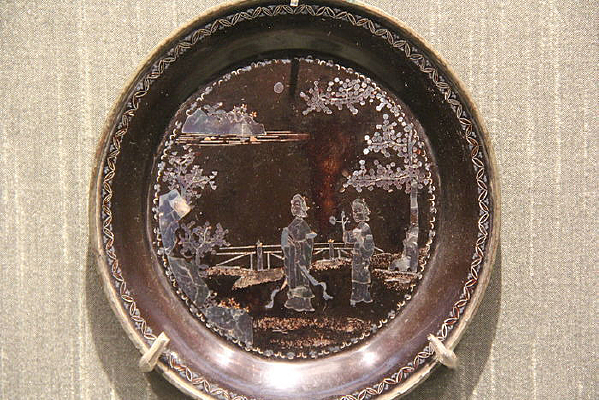 ���ݵ�Ƕ��������