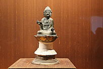 ��ͭ����