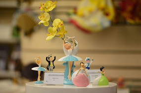 �����С�˺ͺ�����