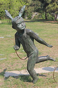 ����ƥ�˹�԰Ů��